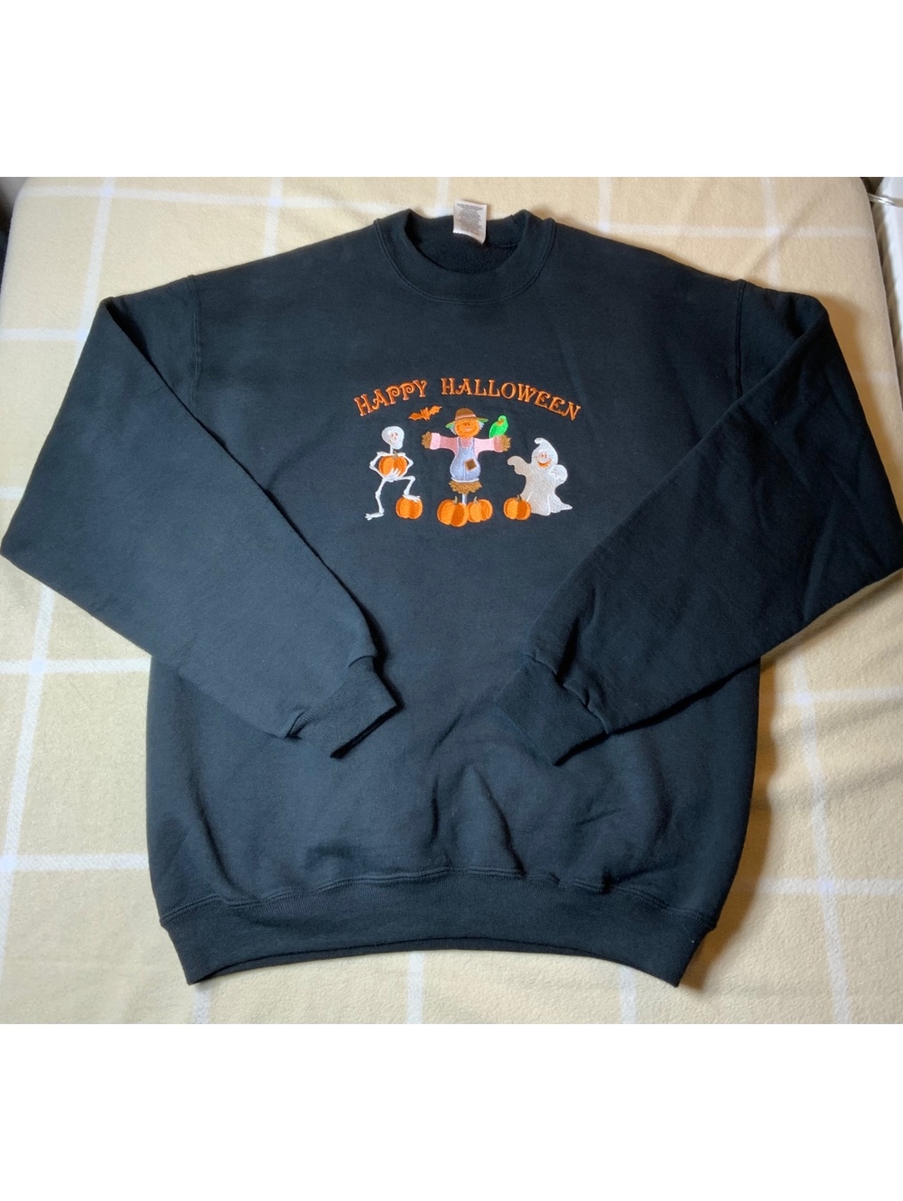 Vintage Jerzees Super Sweats Happy Halloween Embroidered Sweatshirt Medium